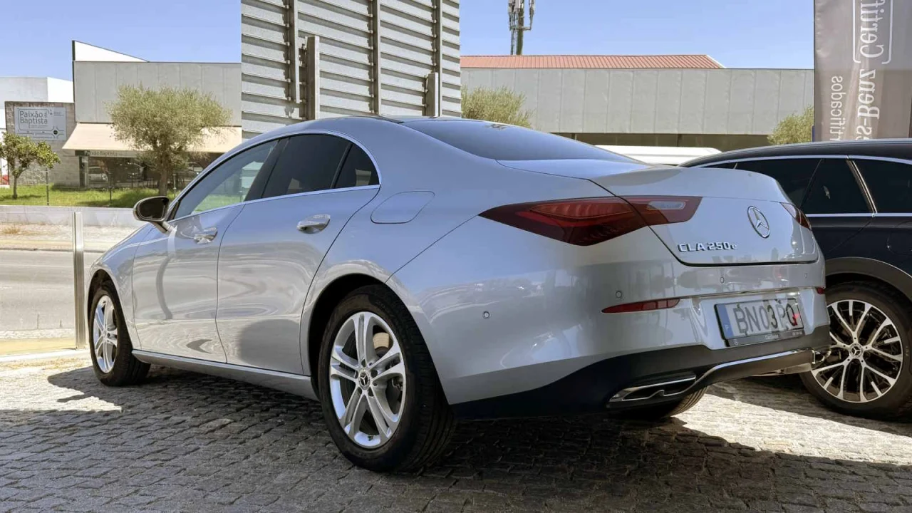 Mercedes Classe CLA 250e Progressive Advanced Coupé 9