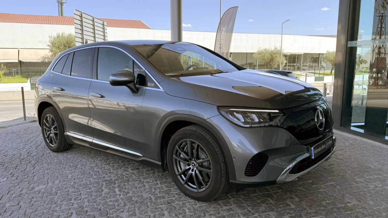 SUV