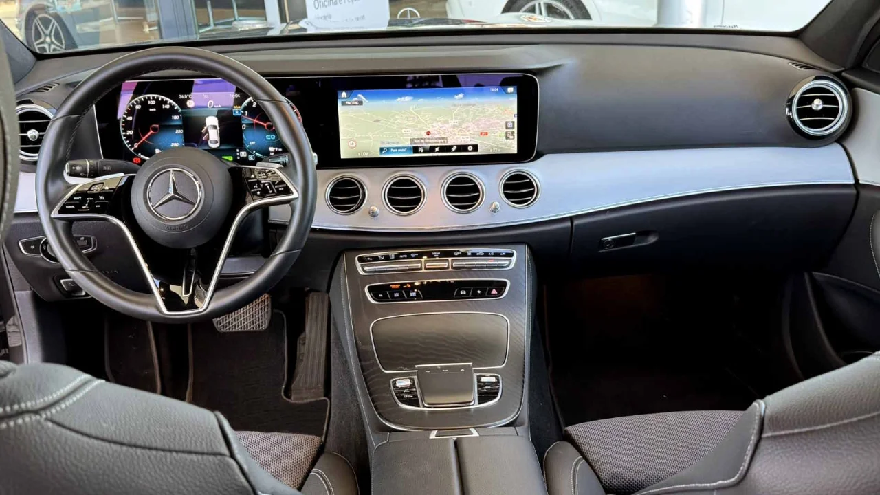 Mercedes Classe E 300de Avantgarde Limousine 2