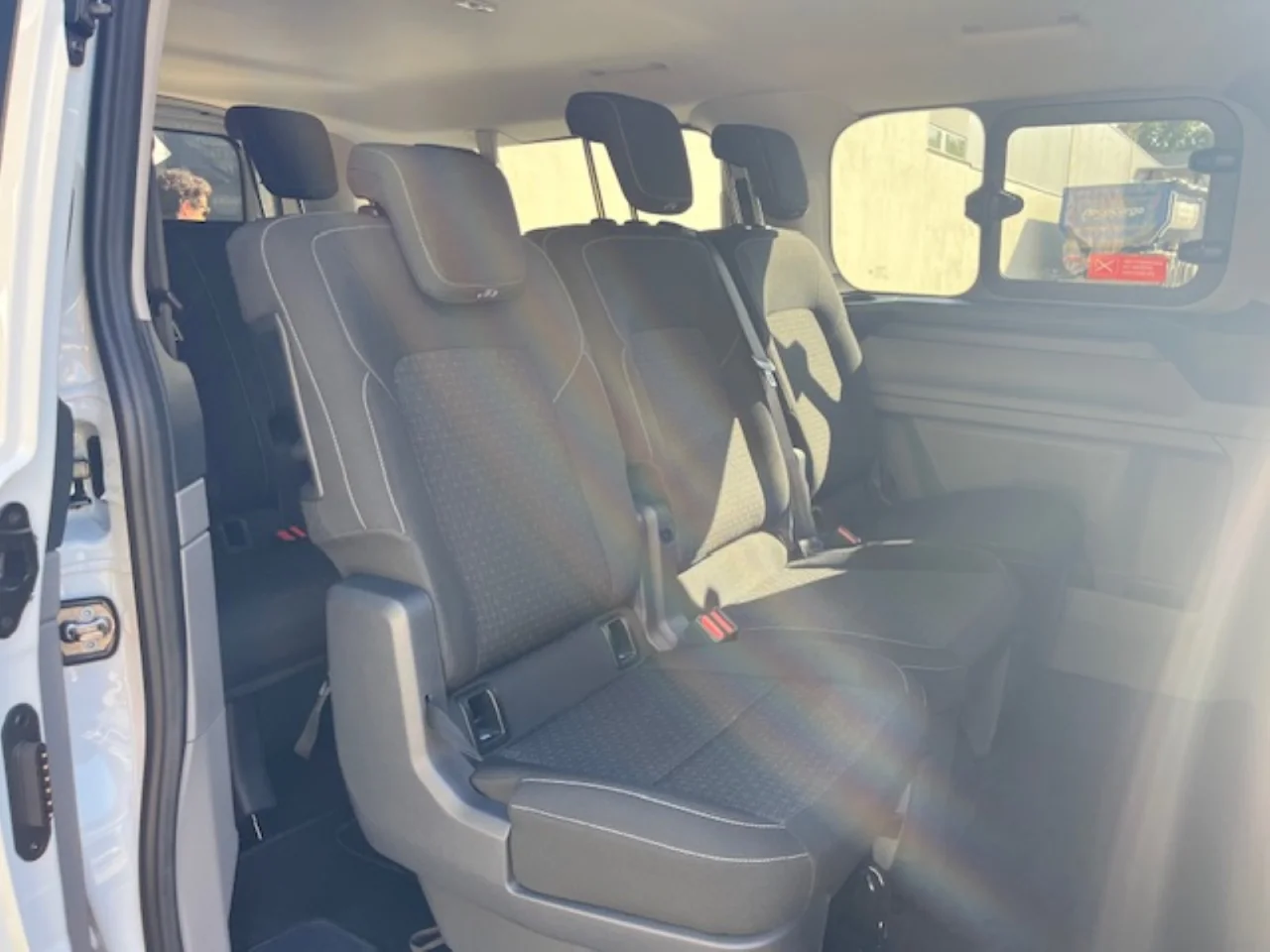 Ford Transit Custom Kombi Trail 9 Lugares 2