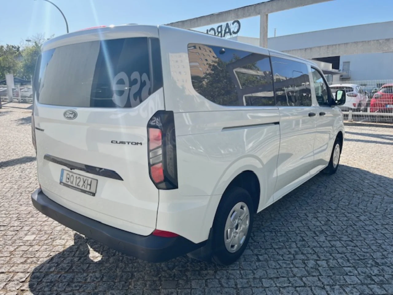 Ford Transit Custom Kombi Trail 9 Lugares 7