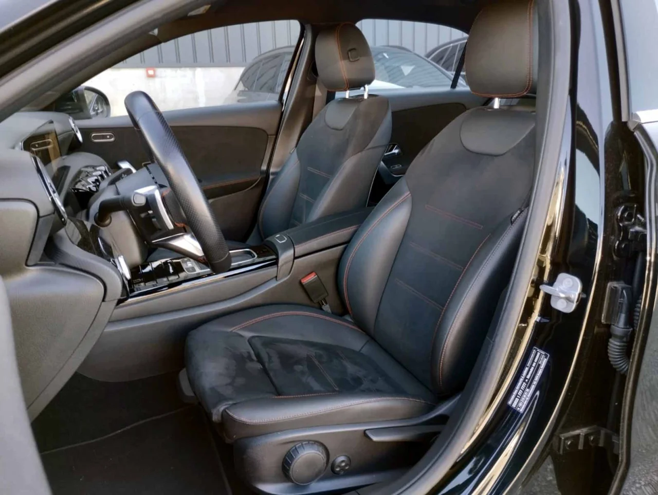 Mercedes Classe A 200d AMG Advanced Plus Limousine 4