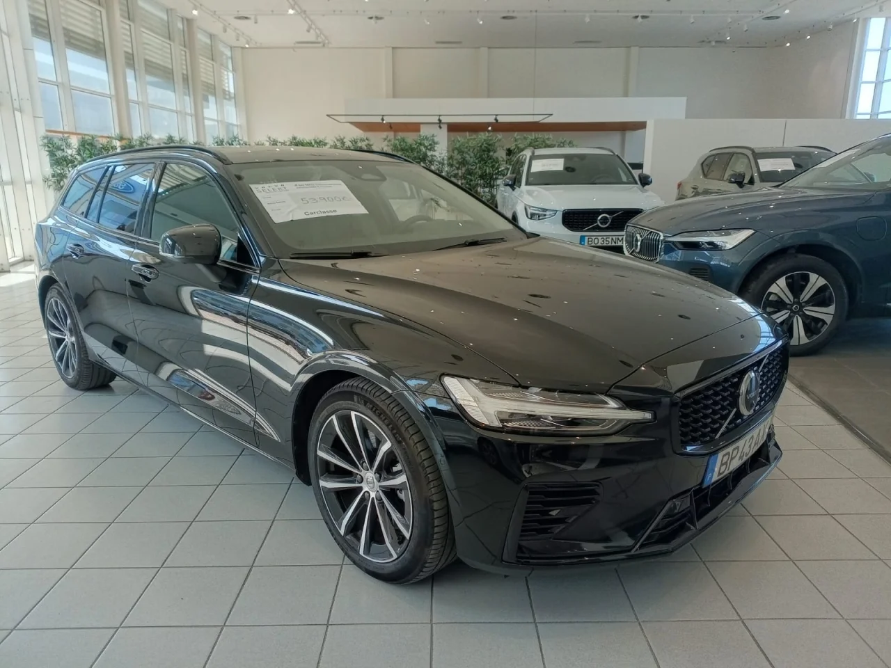 Volvo V60 T6 Plus Dark 13