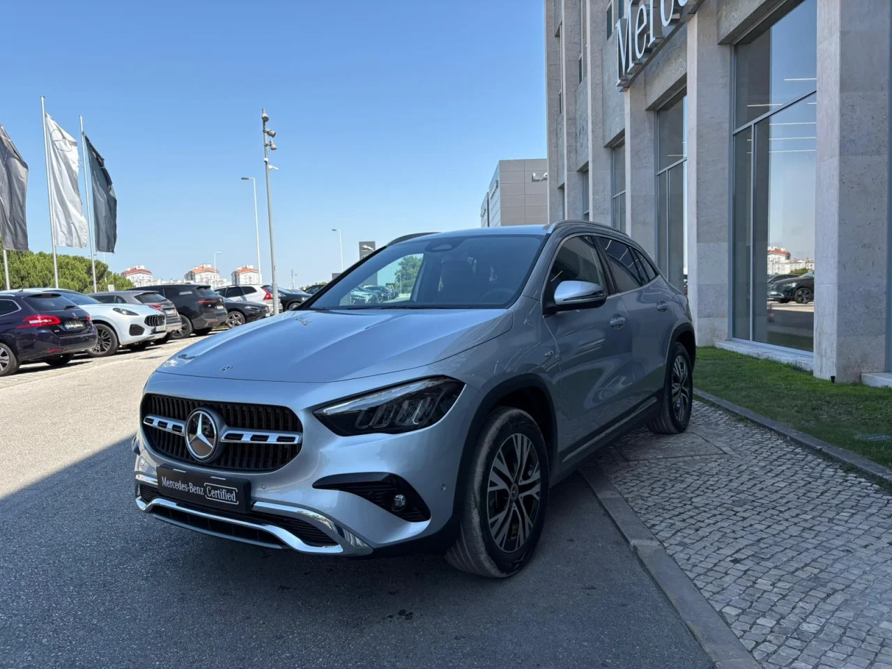SUV