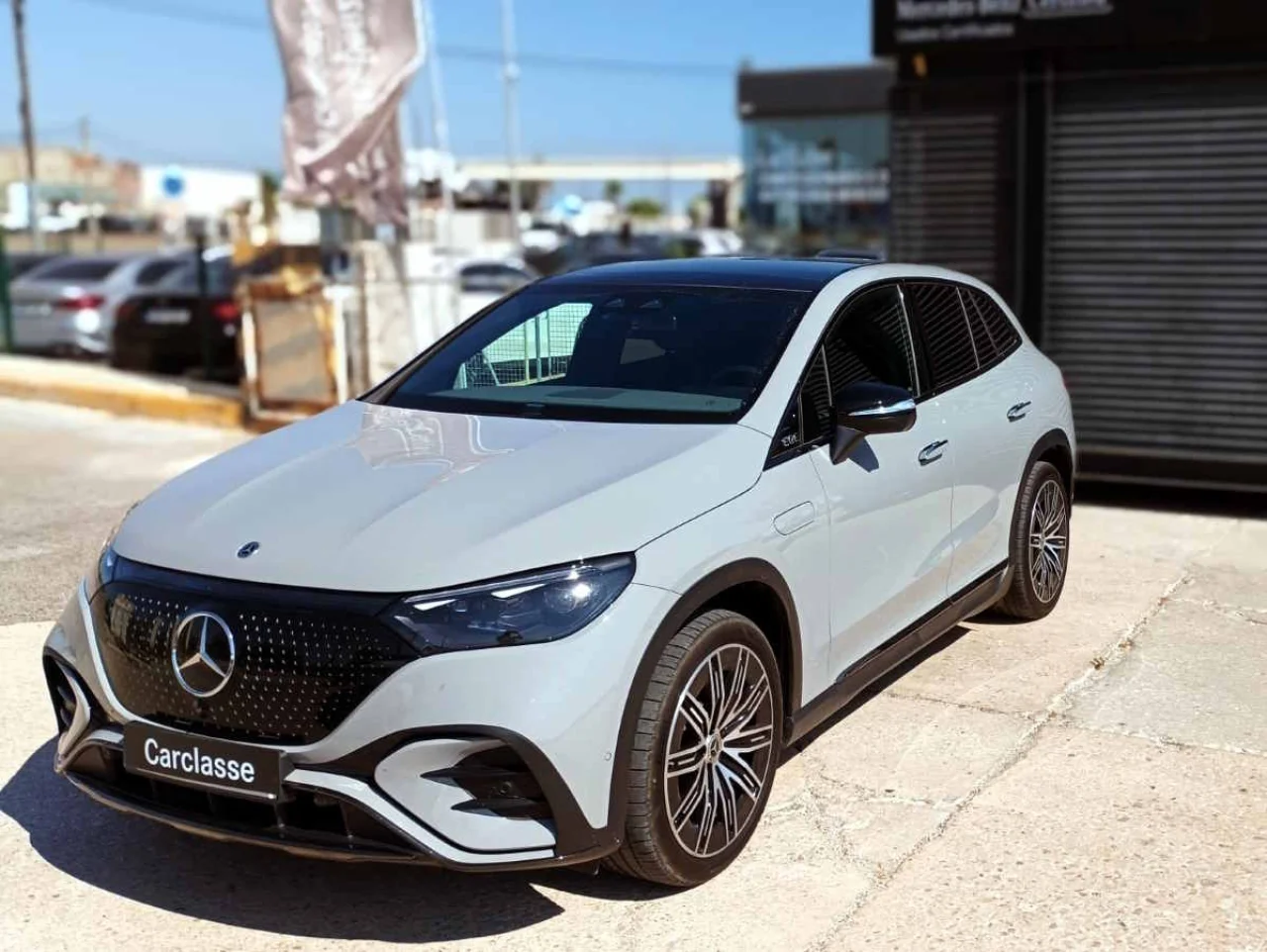 SUV