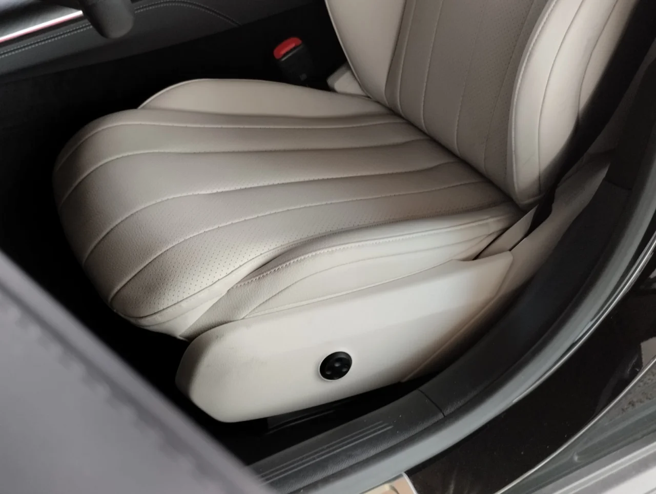 Mercedes Classe E 300de Station All Terrain Avantgarde Advanced 6