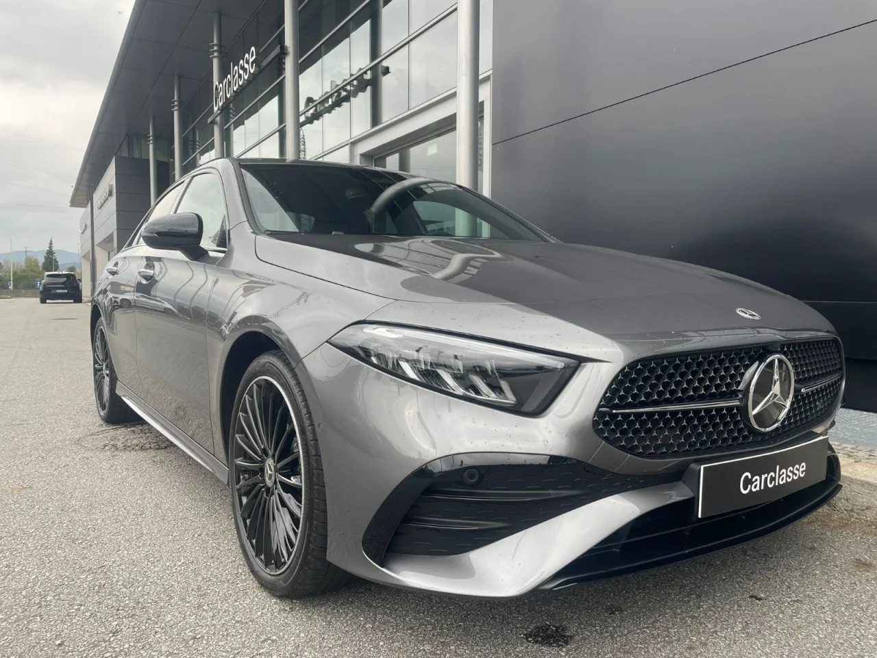 Mercedes Classe A 250e AMG Limousine 4