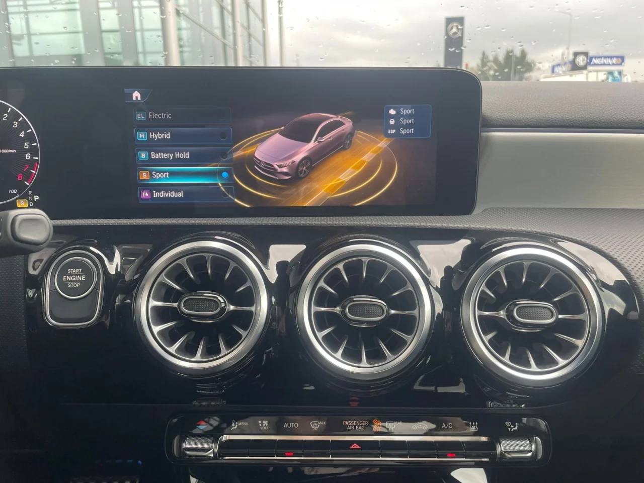 Mercedes Classe A 250e AMG Limousine 6