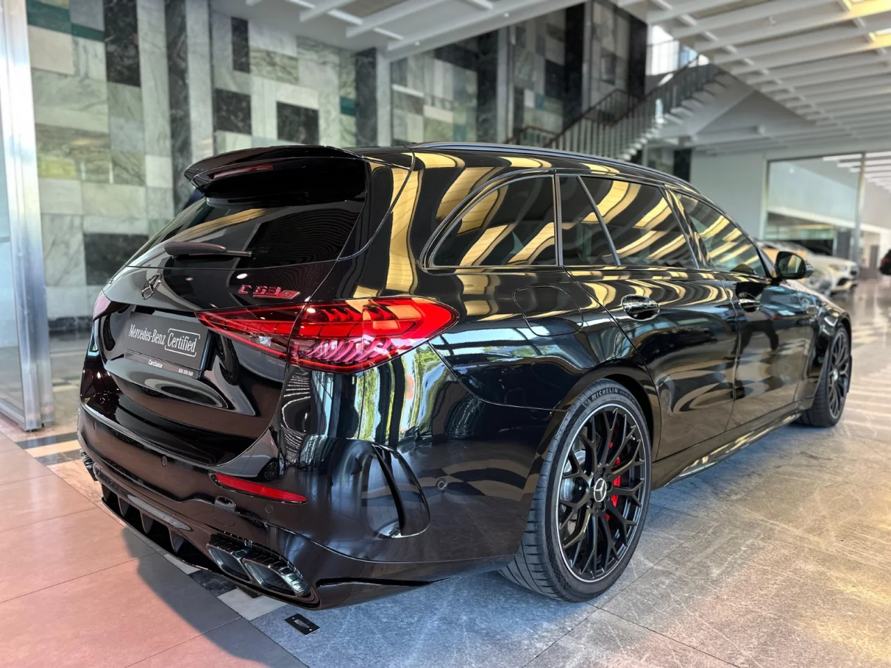 Mercedes Classe C 63 S E Station AMG Performance 8