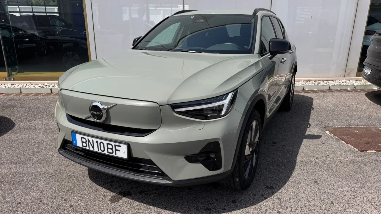 Volvo EX40 Single Motor Plus