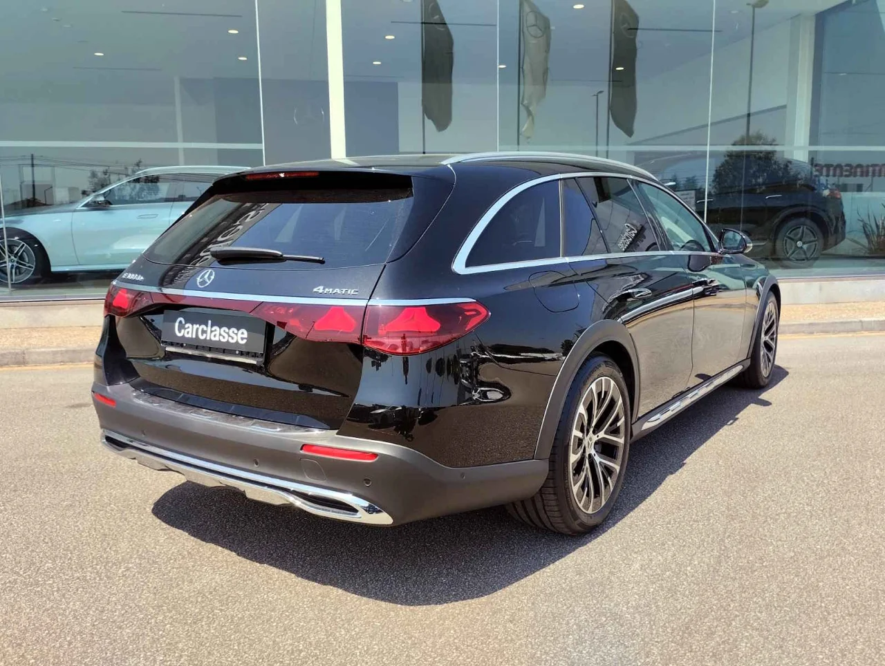 Mercedes Classe E 300de Station All terrain Avantgarde Advanced 13