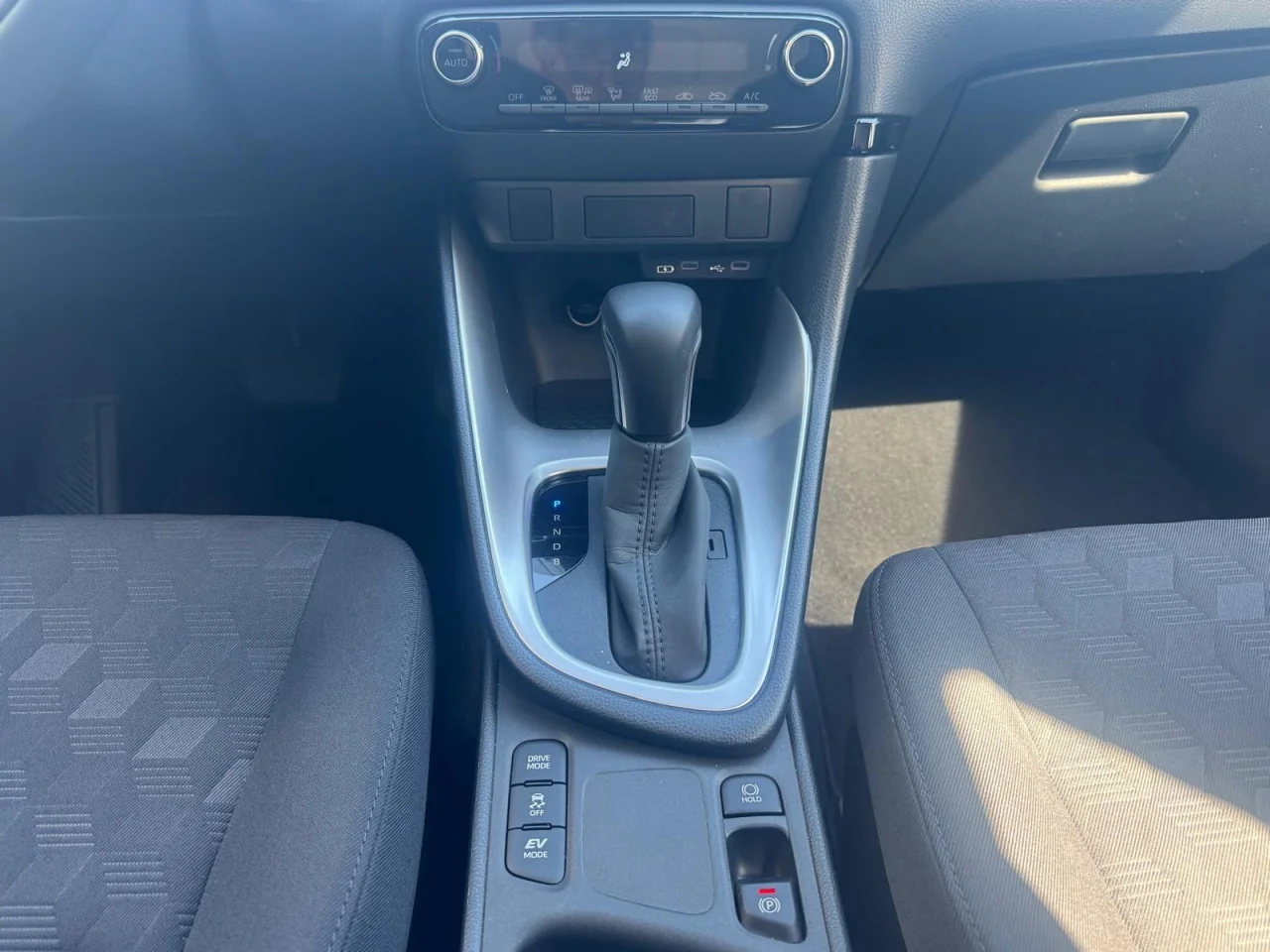 Mazda 2 1.5 L Hybrid VVT-i Agile 7