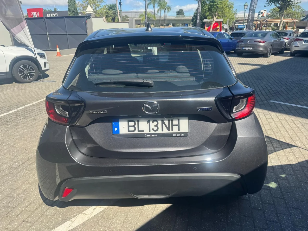 Mazda 2 1.5 L Hybrid VVT-i Agile 13