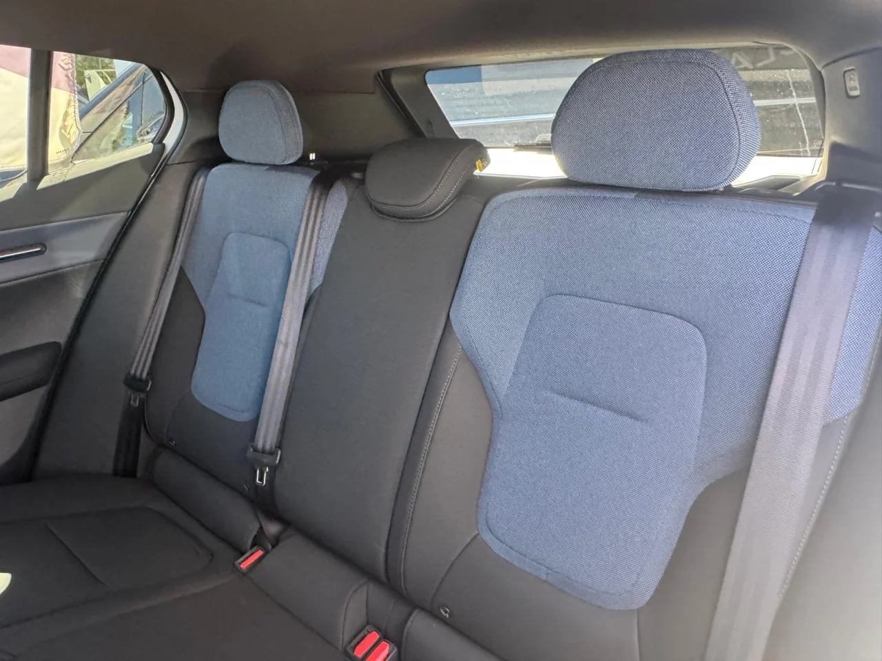 Volvo EX30 51 kWh Single Motor Core 4