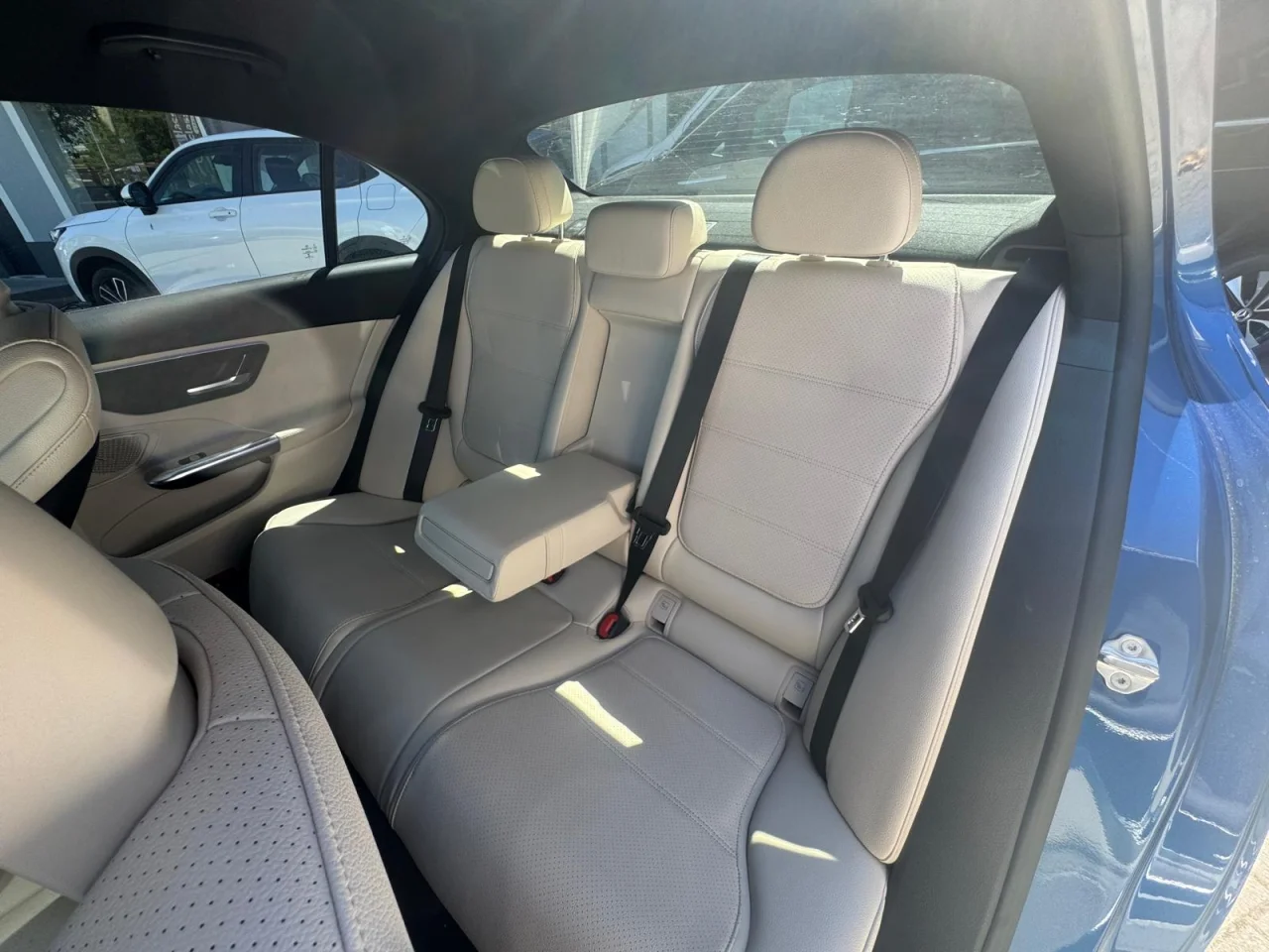 Mercedes Classe C 300e Avantgarde Limousine 6