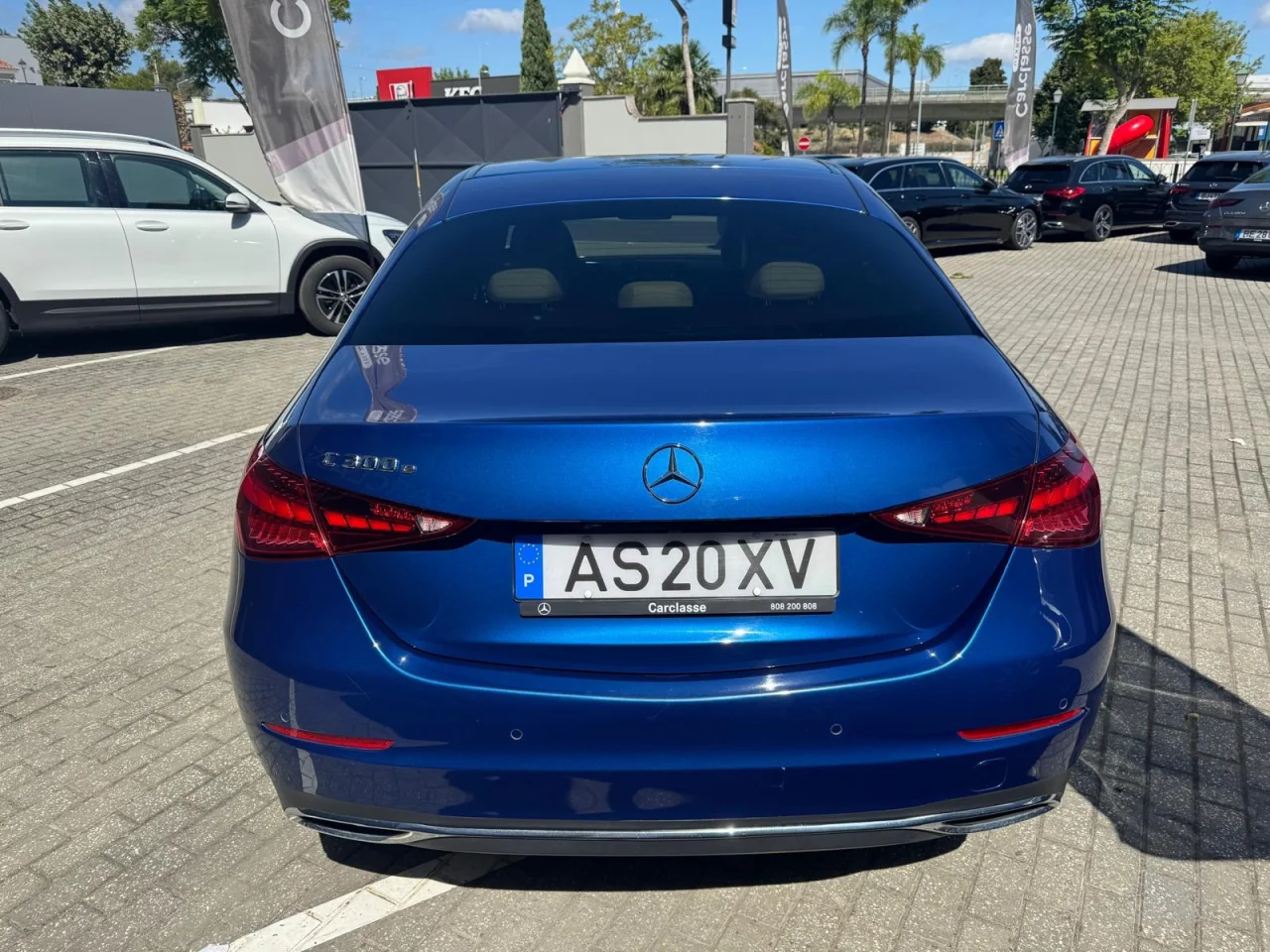 Mercedes Classe C 300e Avantgarde Limousine 11