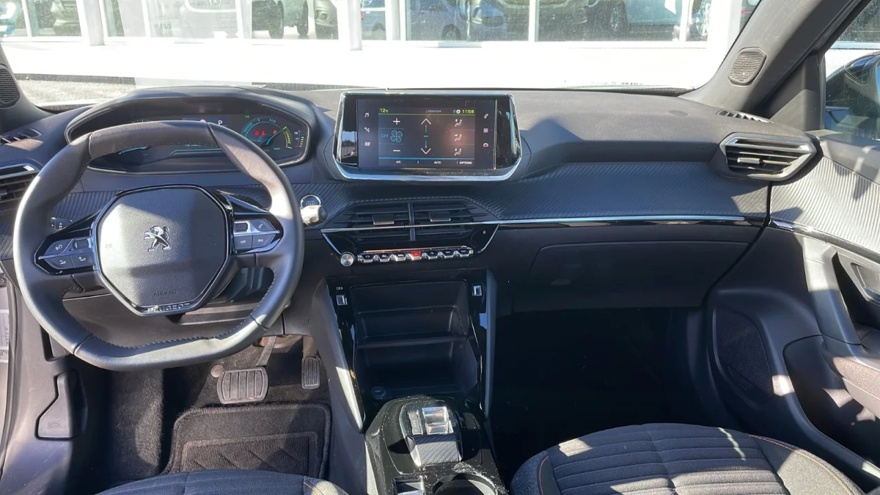 Peugeot e-2008 Active Pack 2