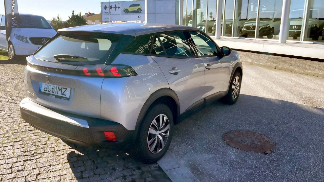 Peugeot e-2008 Active Pack 5