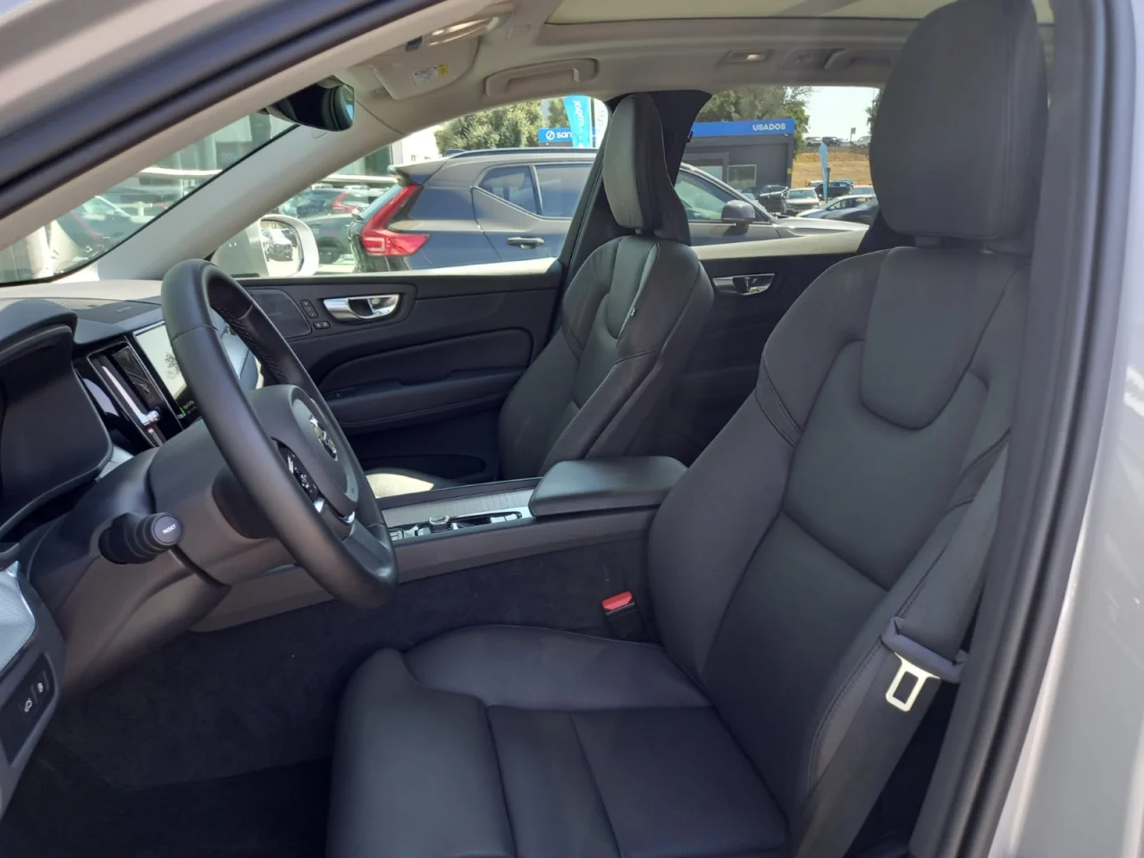 Volvo XC60 Recharge T6 Plus Bright 2