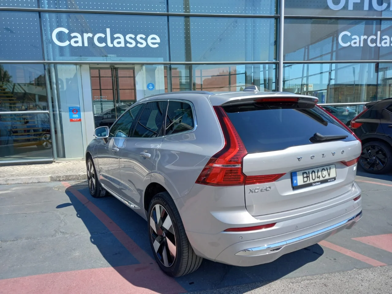 Volvo XC60 Recharge T6 Plus Bright 7
