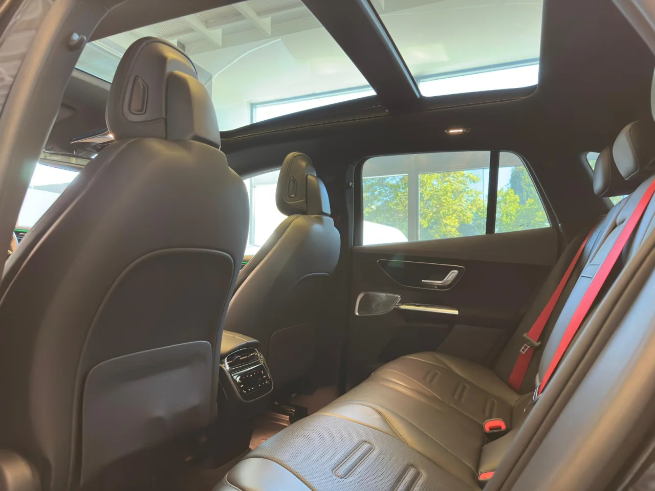 Mercedes EQE 43 4M AMG PREMIUM PLUS 3