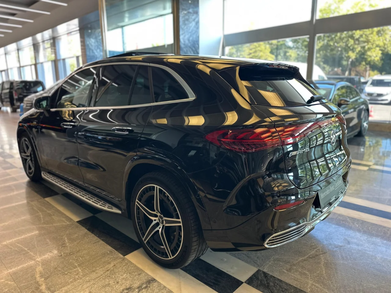 Mercedes EQE 43 4M AMG PREMIUM PLUS 6