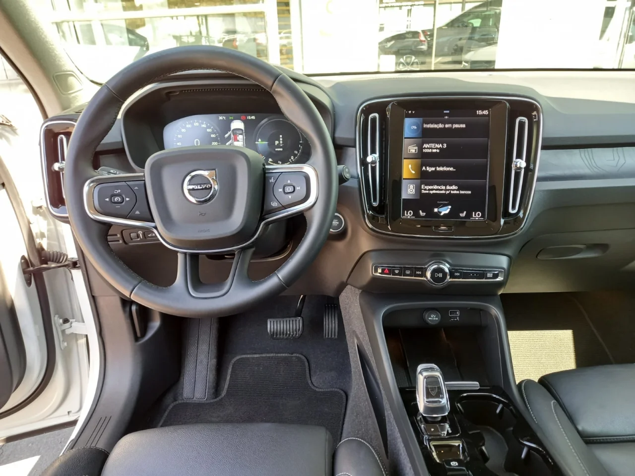 Volvo XC40 Recharge T5 Plus Dark -vendido 1
