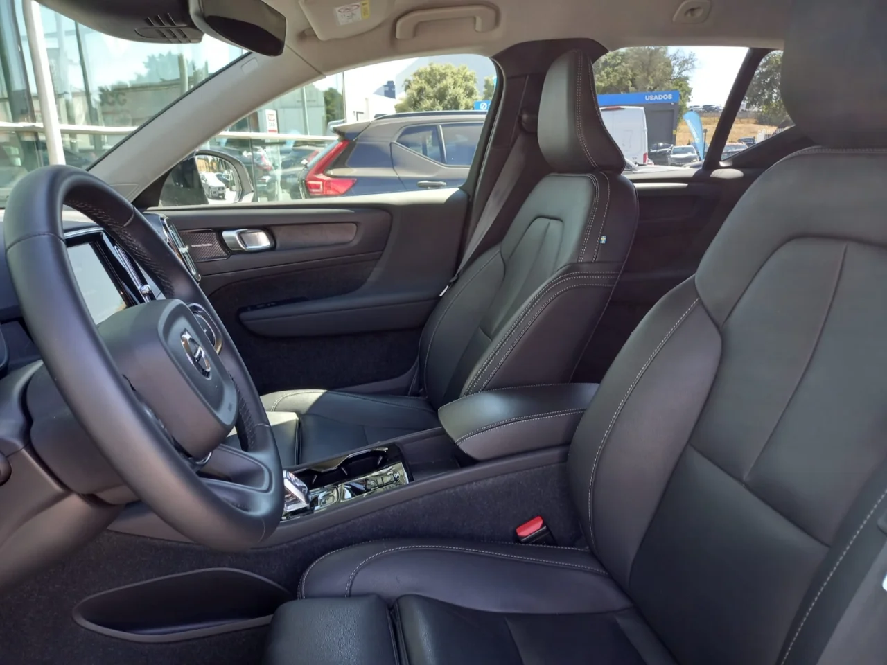 Volvo XC40 Recharge T5 Plus Dark -vendido 4