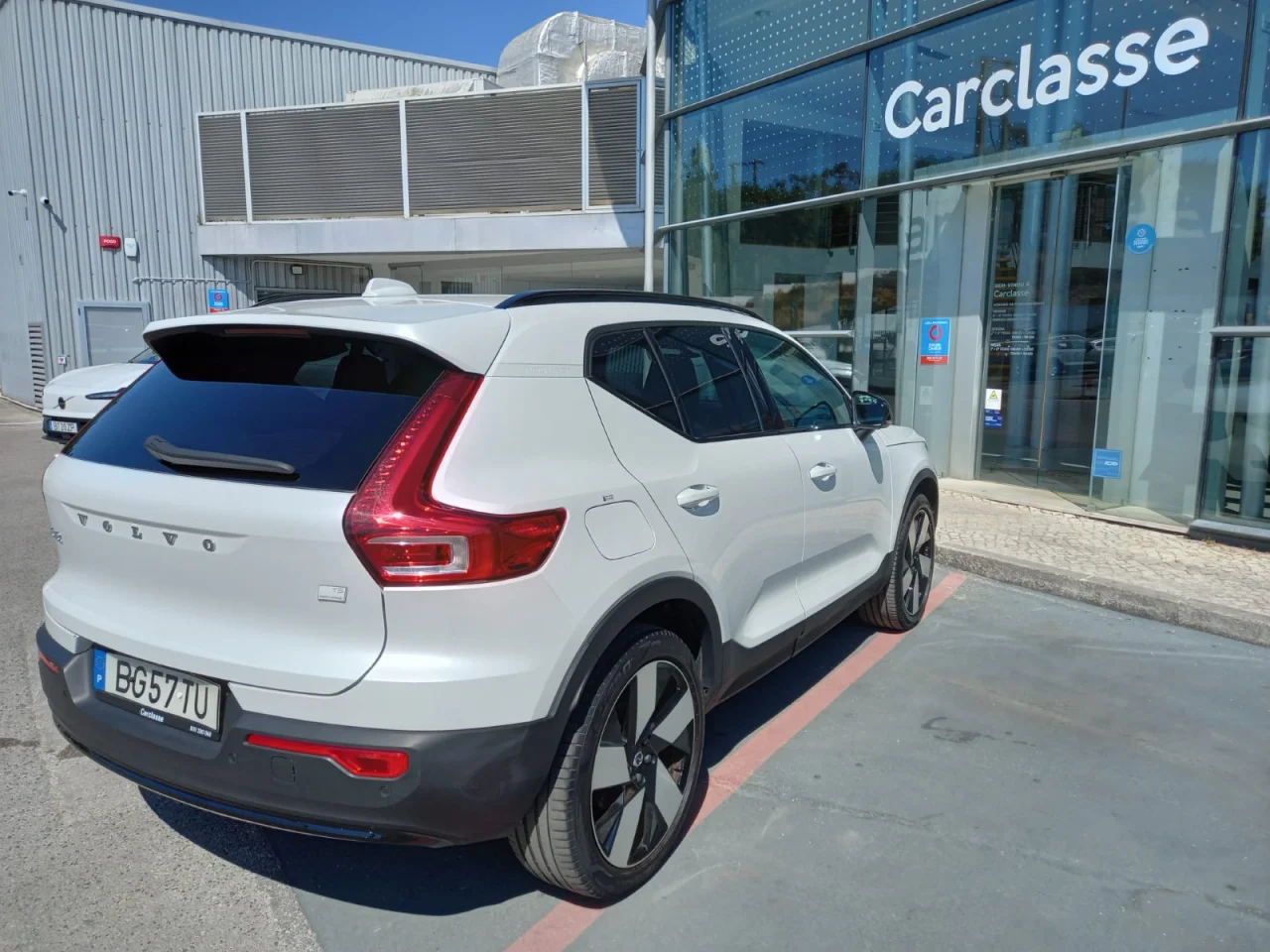 Volvo XC40 Recharge T5 Plus Dark -vendido 7