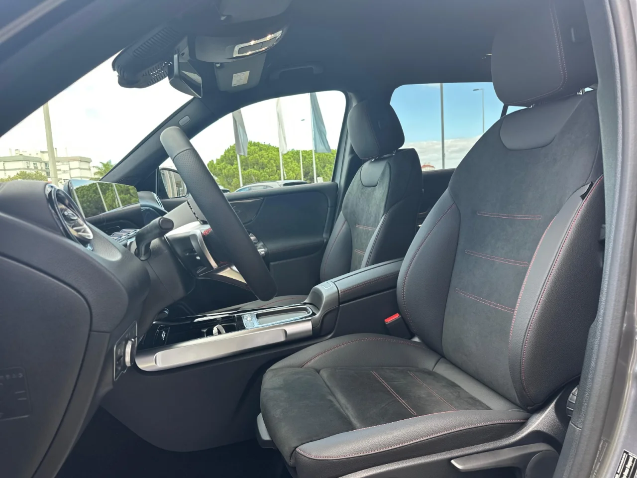 Mercedes Classe GLB 180d AMG Advanced Plus 7 Lugares 2