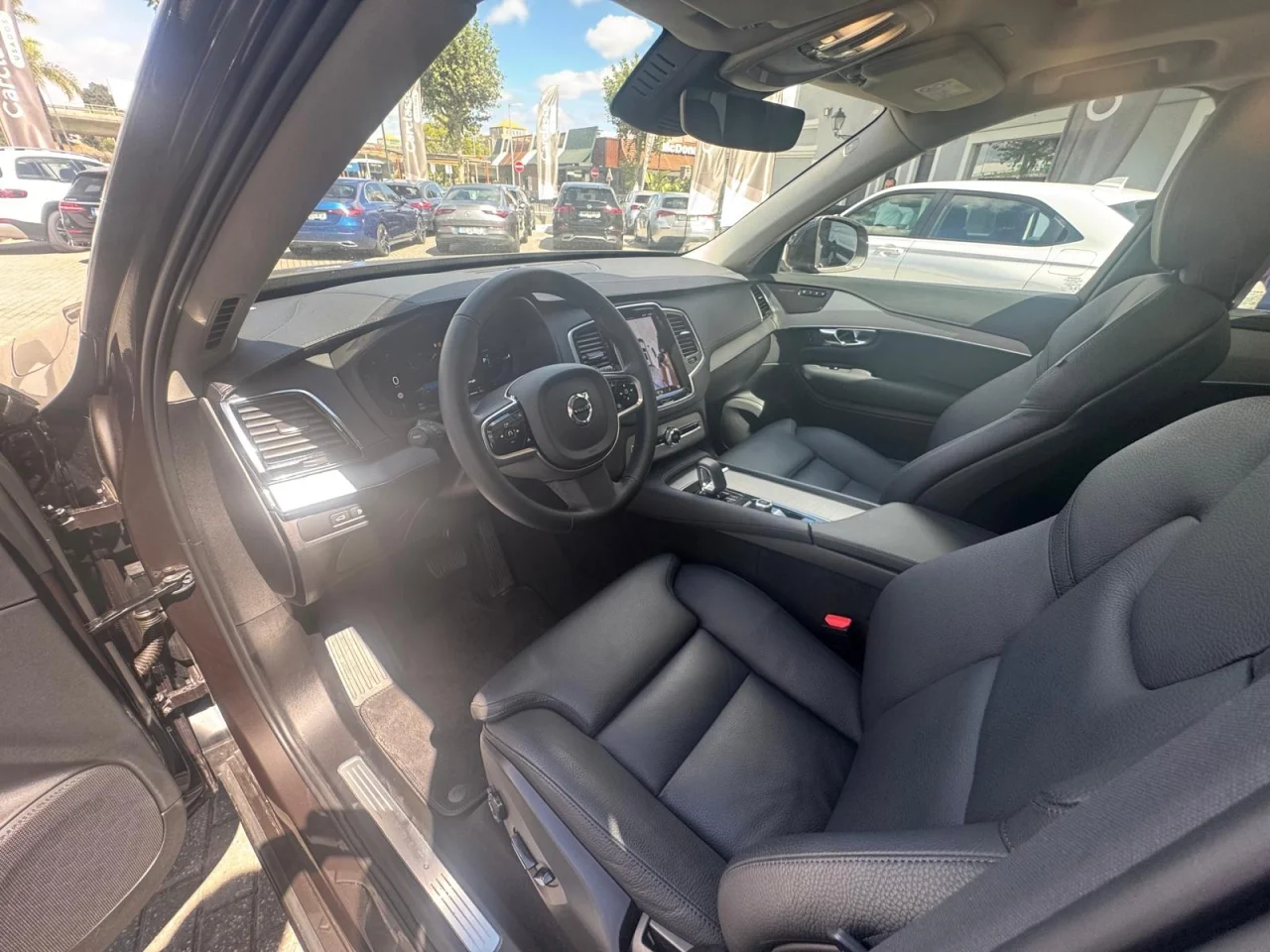 Volvo XC90 Recharge T8 Plus Bright - 7 Lugares 1