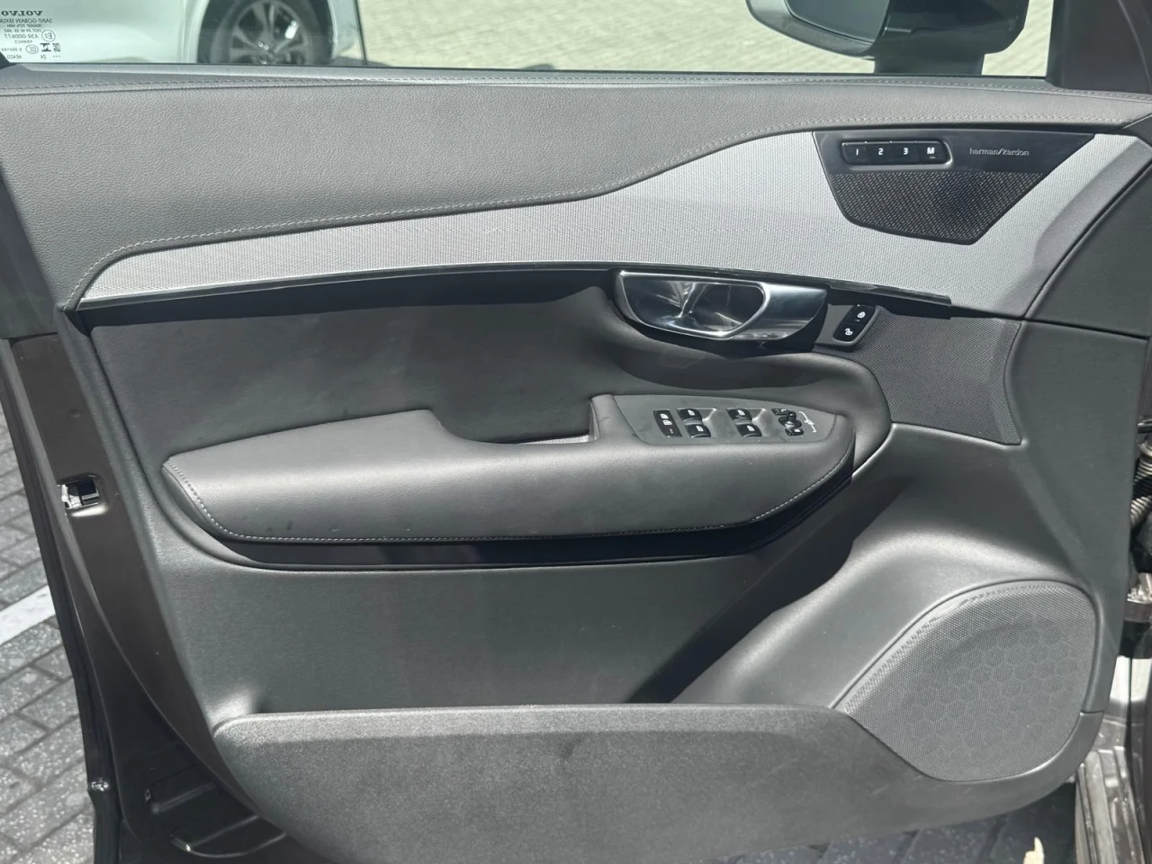 Volvo XC90 Recharge T8 Plus Bright - 7 Lugares 3