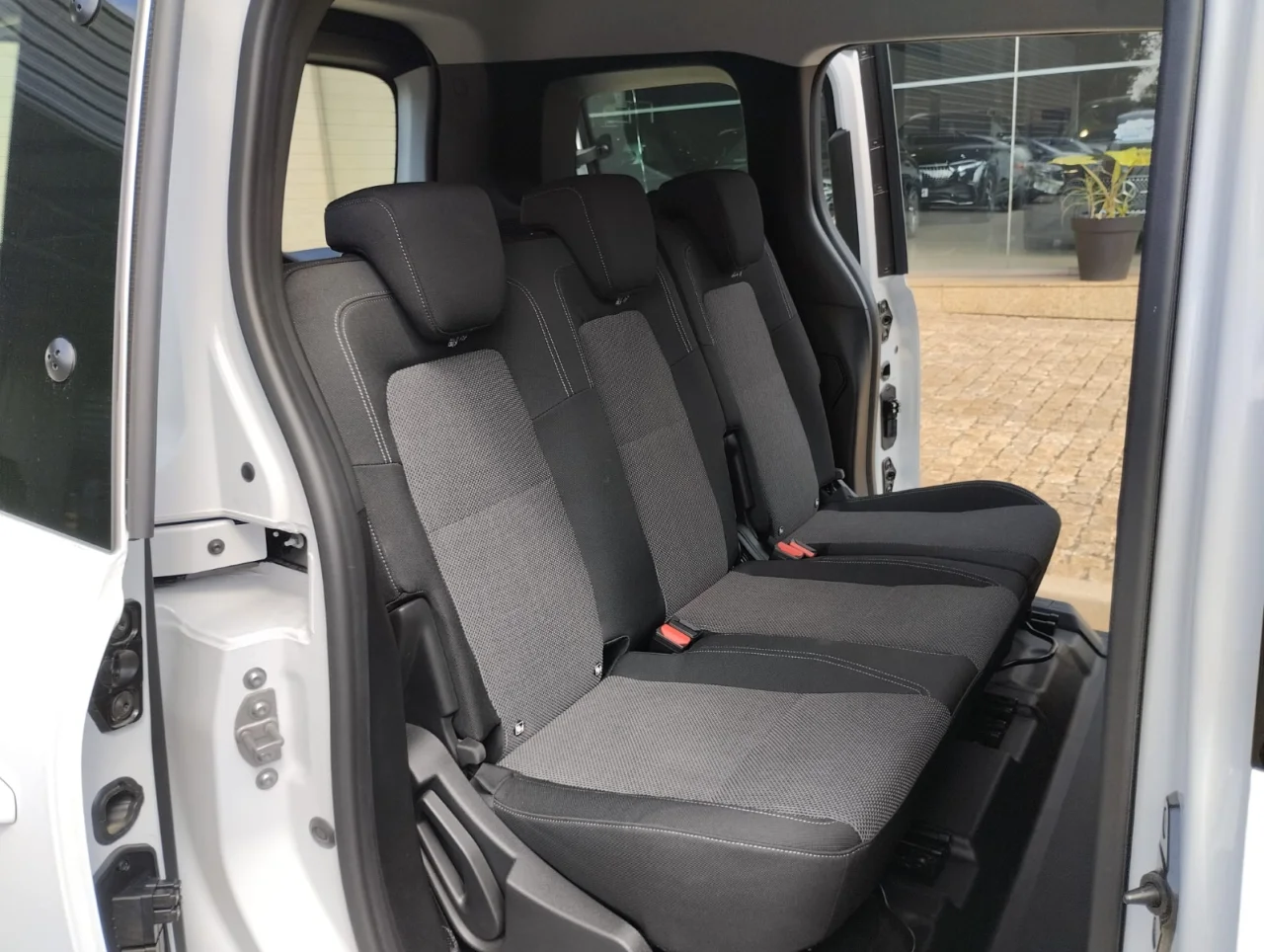 Mercedes eCitan Tourer Pro 5