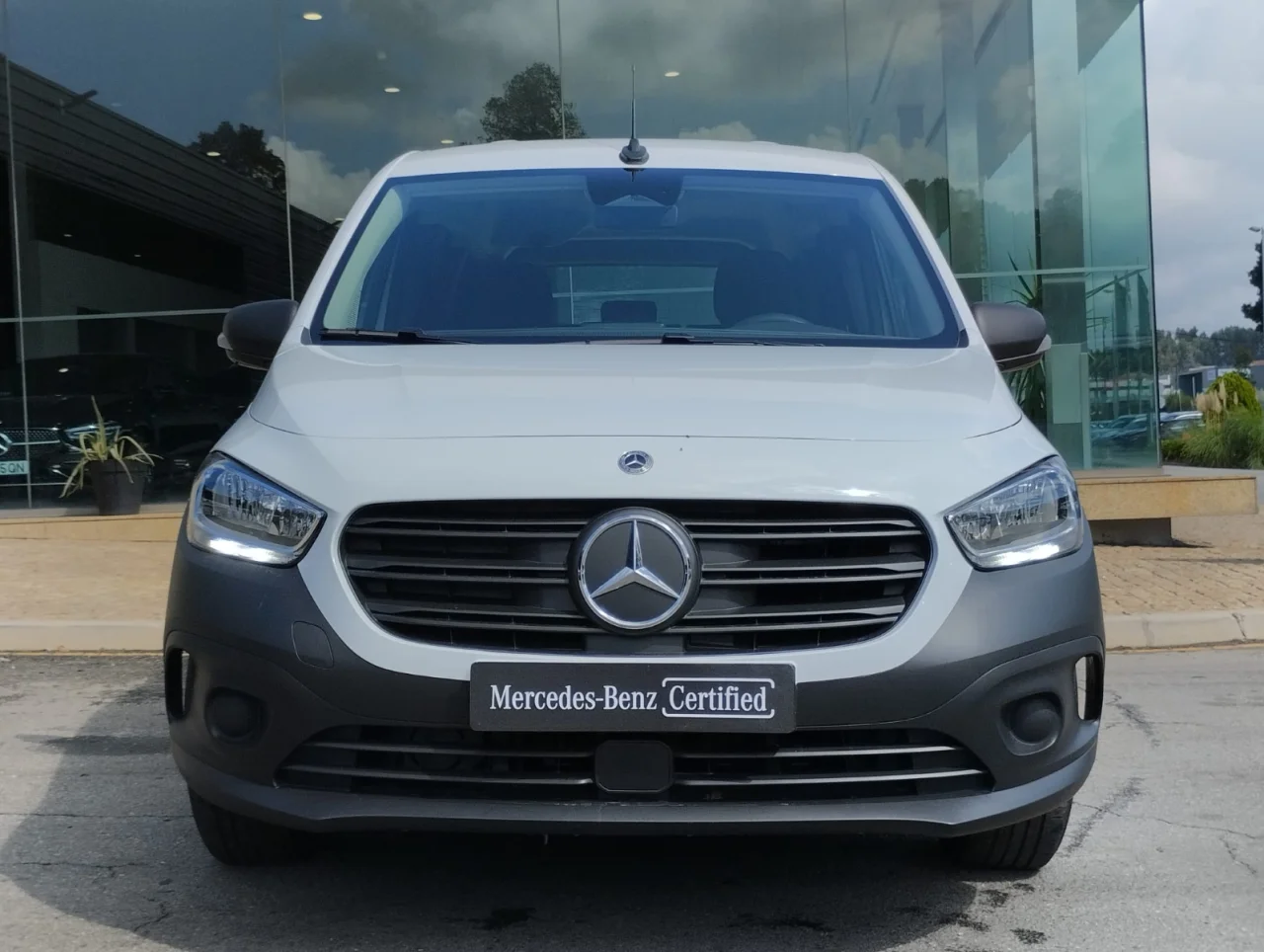 Mercedes eCitan Tourer Pro 14