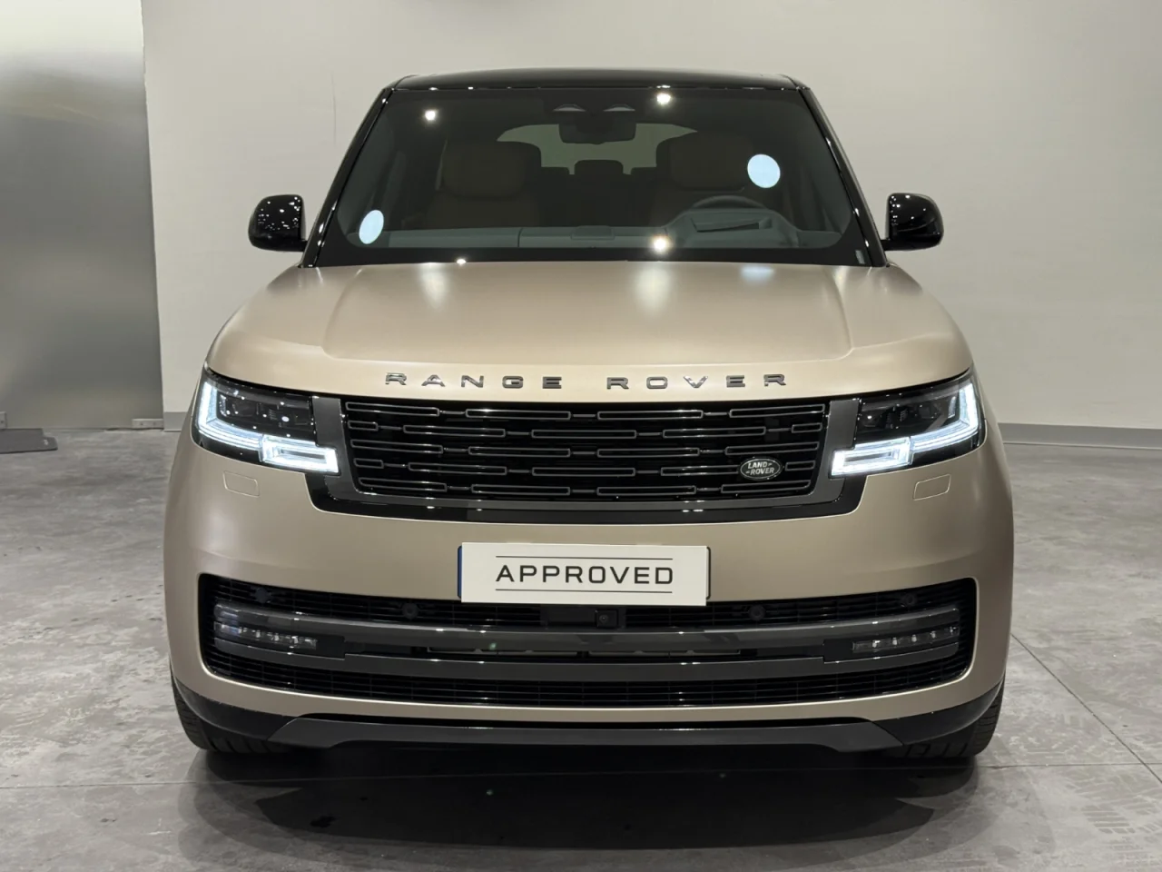 Land Rover Range Rover 4.4 P530 LWB 7L Autobiography 16