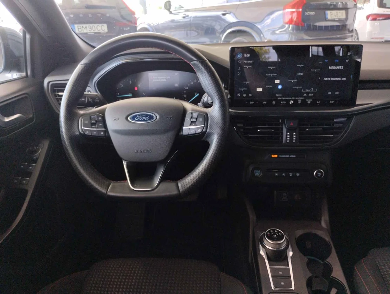 Ford Focus SW St Line Tdci Ecoblue 120 - Caixa Automática 2