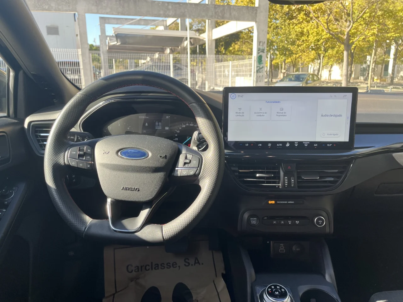 Ford Focus SW 1.5 EcoBlue ST Line - Caixa Automática 1