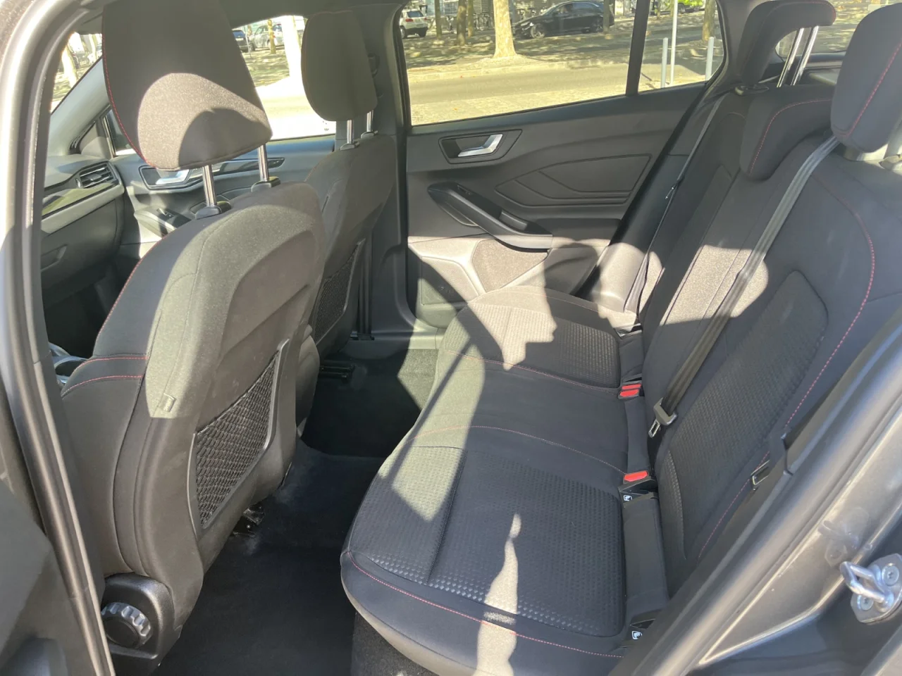 Ford Focus SW 1.5 EcoBlue ST Line - Caixa Automática 5