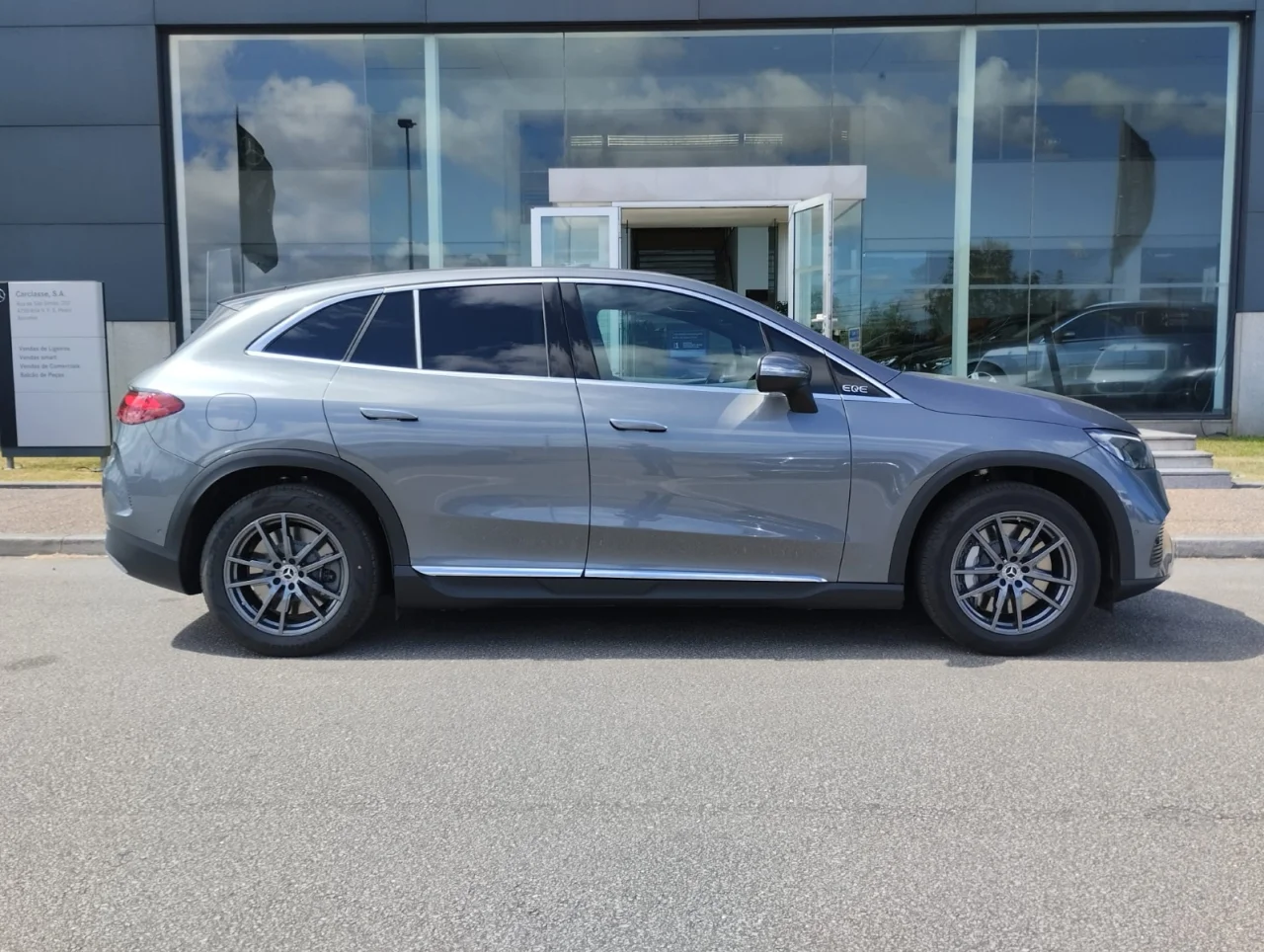 Mercedes Classe EQE 300 SUV Eletric Art Advanced 11