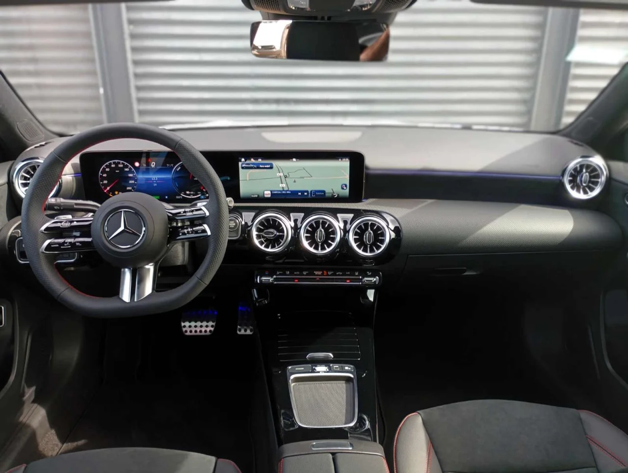 Mercedes Classe A 250e AMG Advanced Plus  Limousine 1