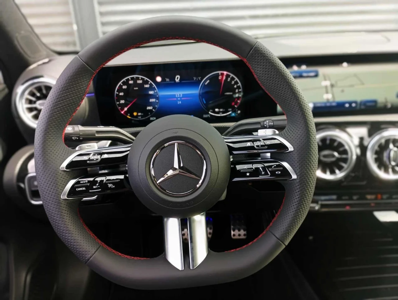 Mercedes Classe A 250e AMG Advanced Plus  Limousine 2