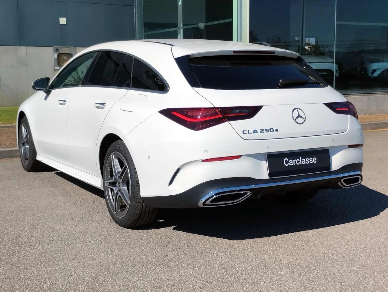 Mercedes CLA 250e Shooting Brake AMG Advanced Plus 11