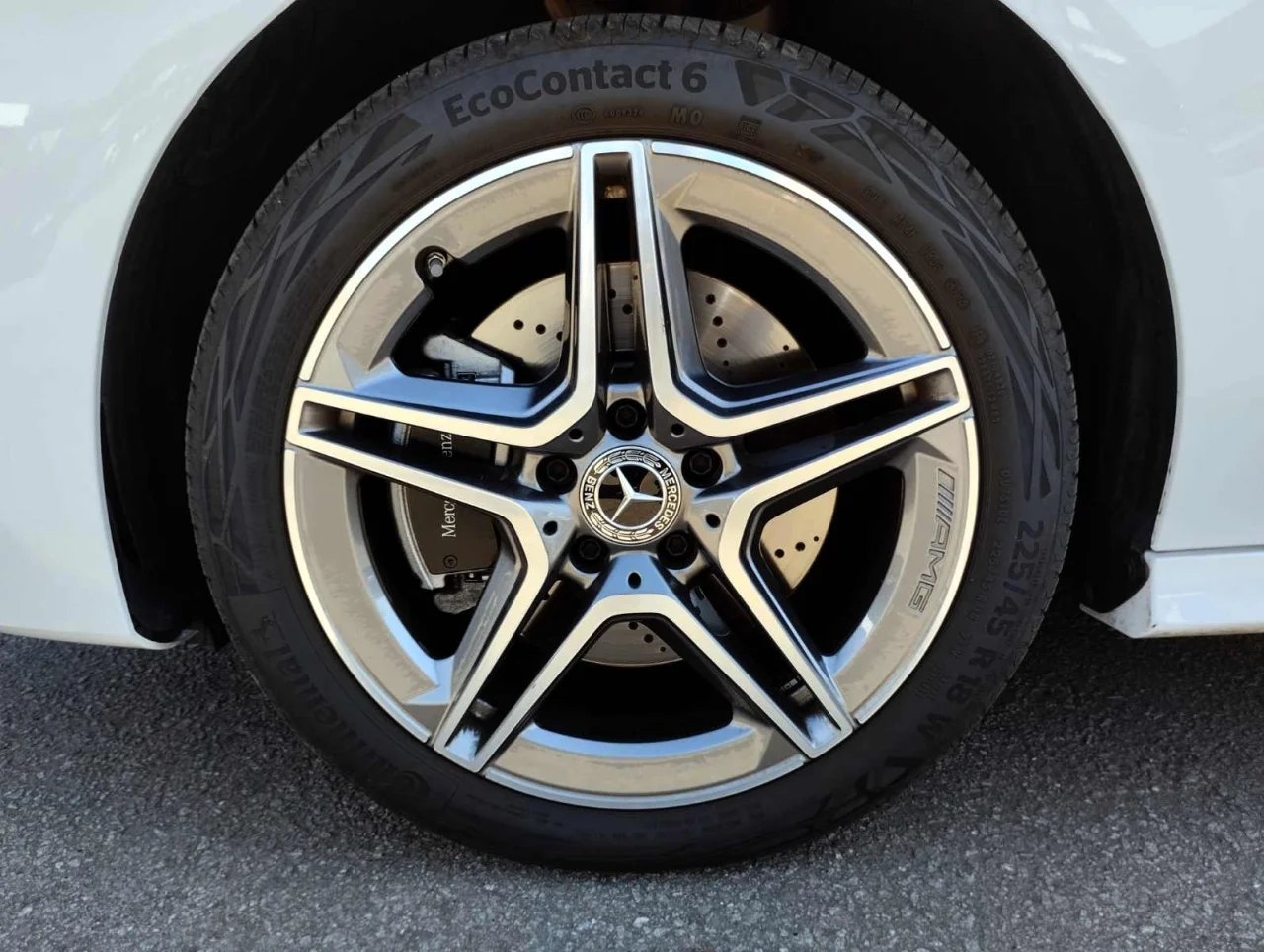 Mercedes CLA 250e Shooting Brake AMG Advanced Plus 14