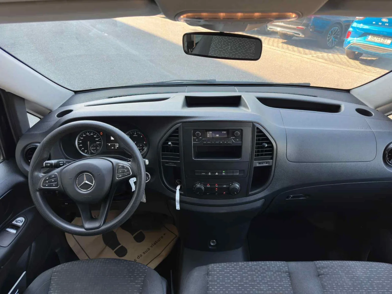 Mercedes Vito Tourer Longo 114 Cdi 9 Lugares 1