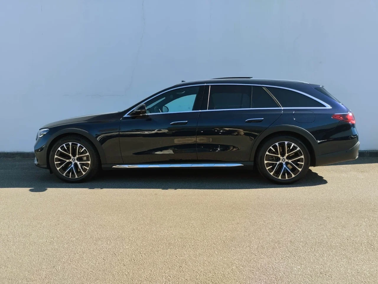 Mercedes Classe E 300de Station Avantgarde All Terrain 4 Matic 12