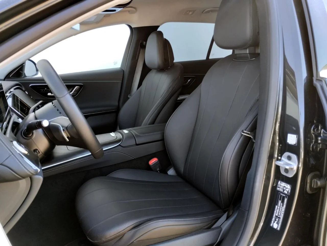 Mercedes Classe E 300de Station All Terrain Avantgarde 4 Matic 12