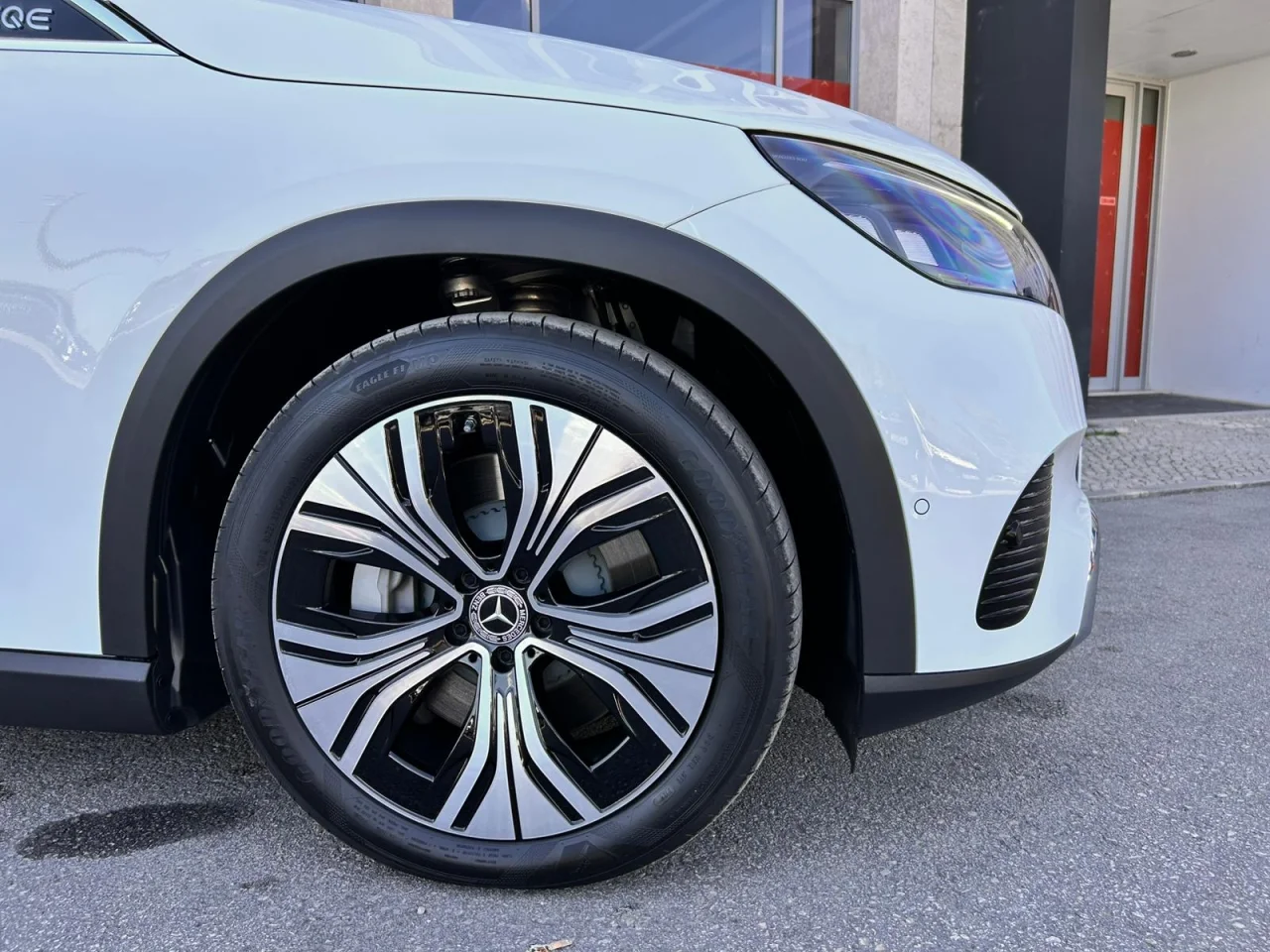 Mercedes Classe EQE 300 SUV Eletric Art Plus 7