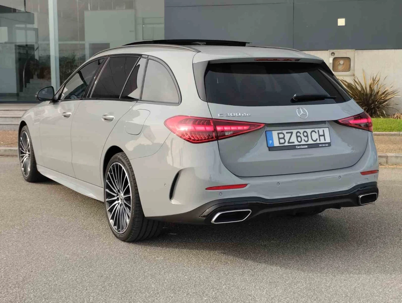 Mercedes Classe C 300 de Station AMG Premium 17