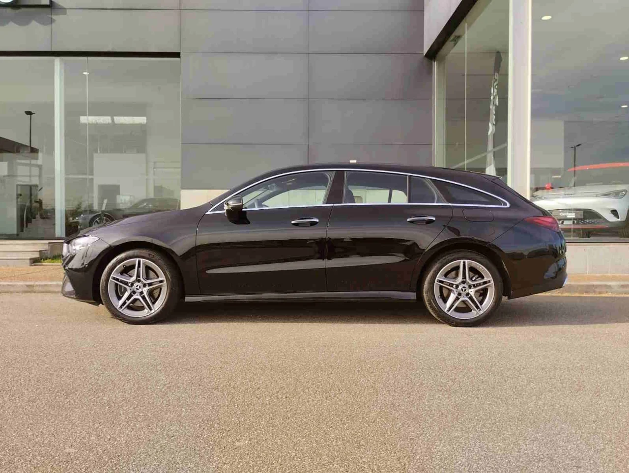 Mercedes Classe CLA 250e Shooting Brake AMG Advanced Plus 11