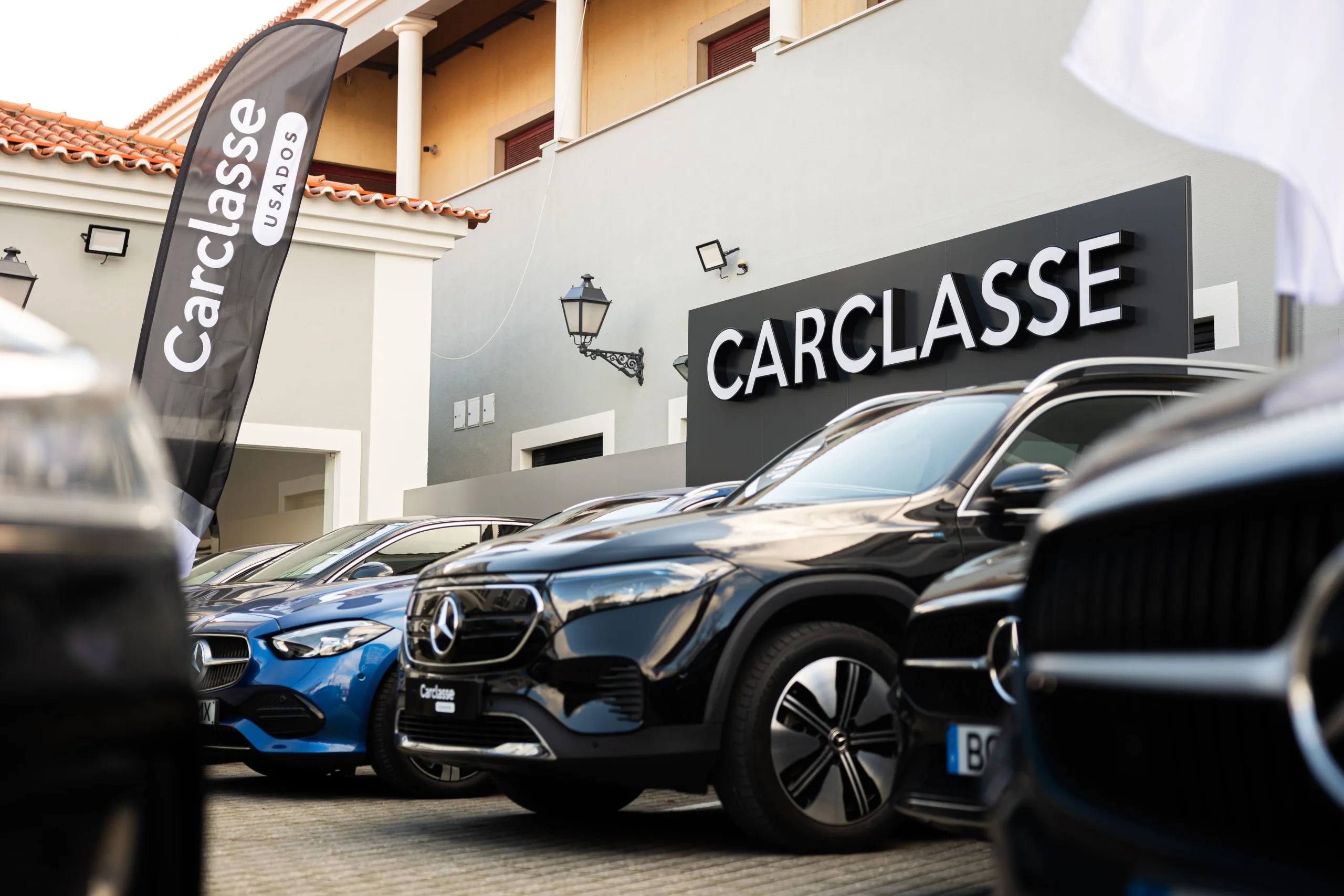 Carclasse Usados: onde começa a sua próxima viagem.